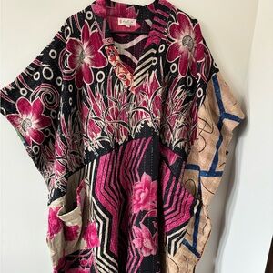 Kantha Bae OS Just This Muu - Black, Pink Floral